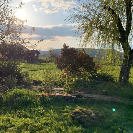 Chambre D'Hotes Dans Les Champs Jeux-Les-Bard Ngoại thất bức ảnh